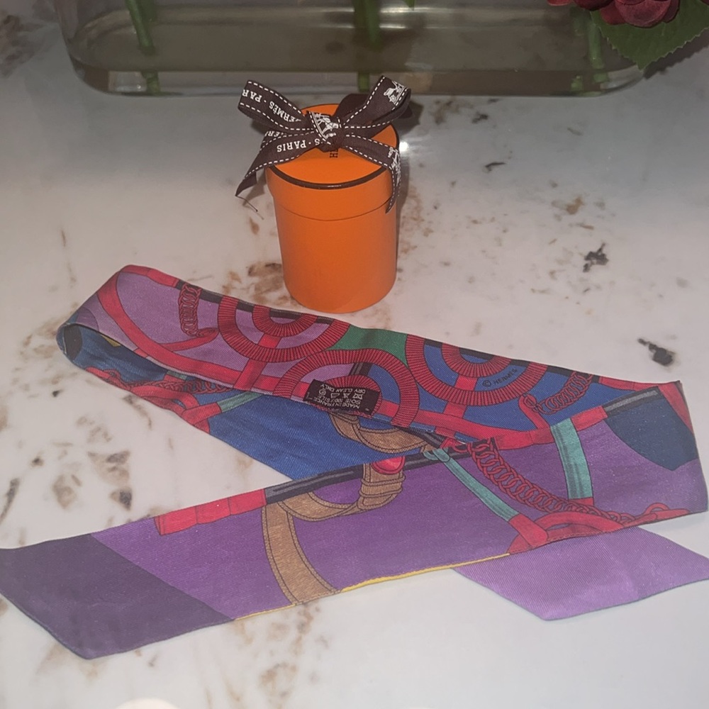 Preloved HERMES  Multicolor Twilly Scarf - Picture 3 of 11